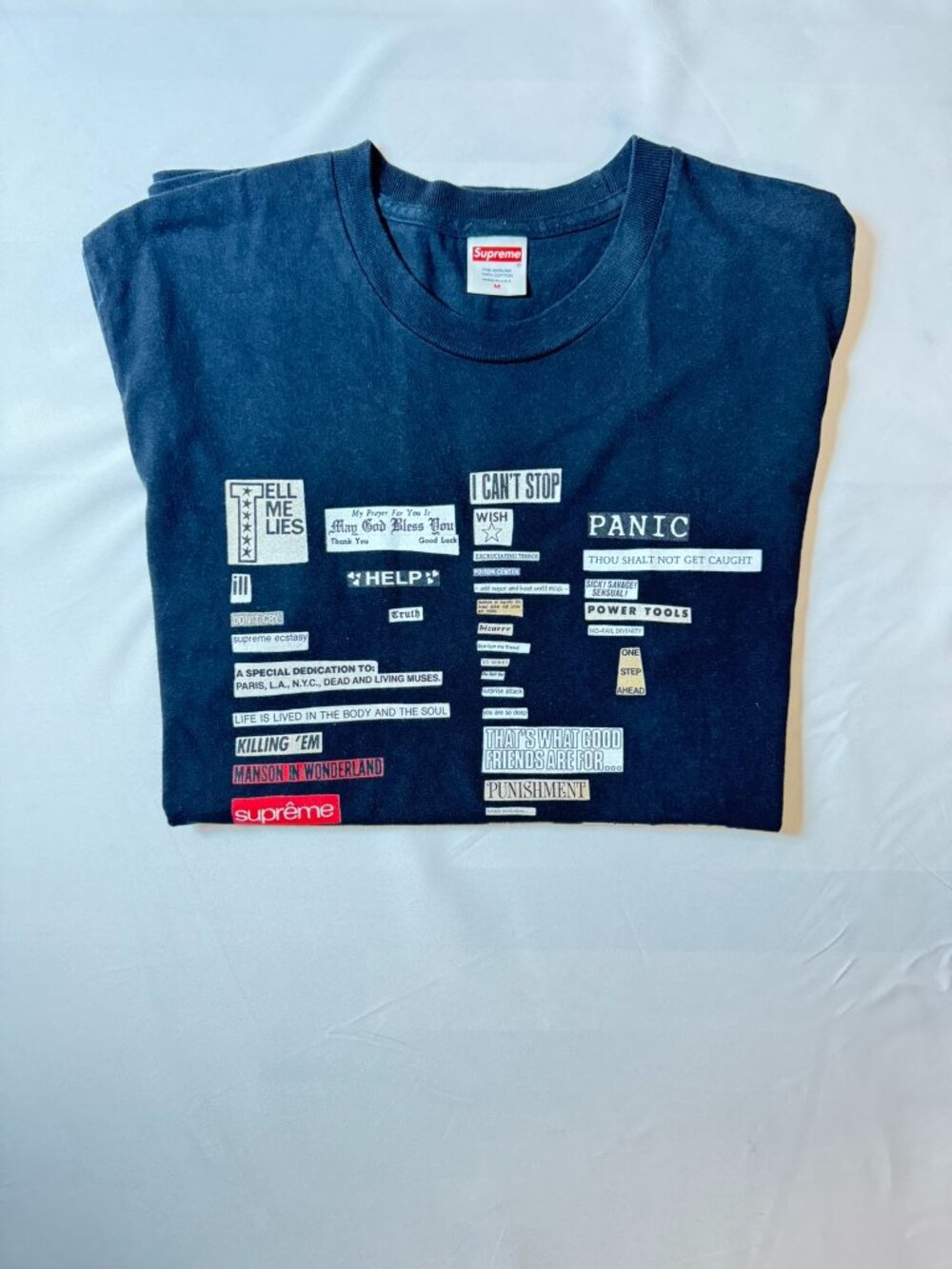 Supreme Cutouts Tee FW18 Navy Size Medium Graphic T-Shirt